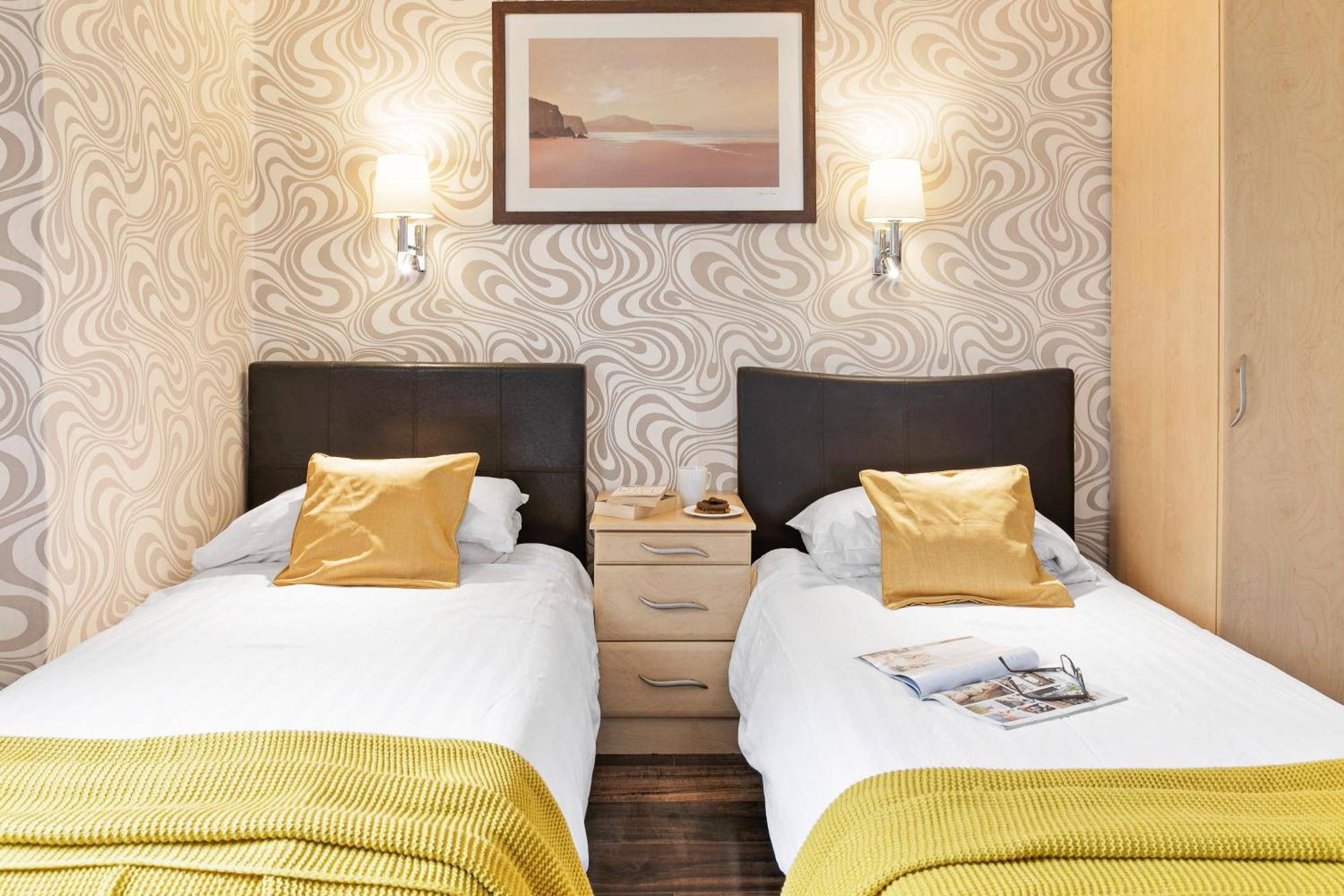 Seaways Hotel Пейнтон Екстер'єр фото