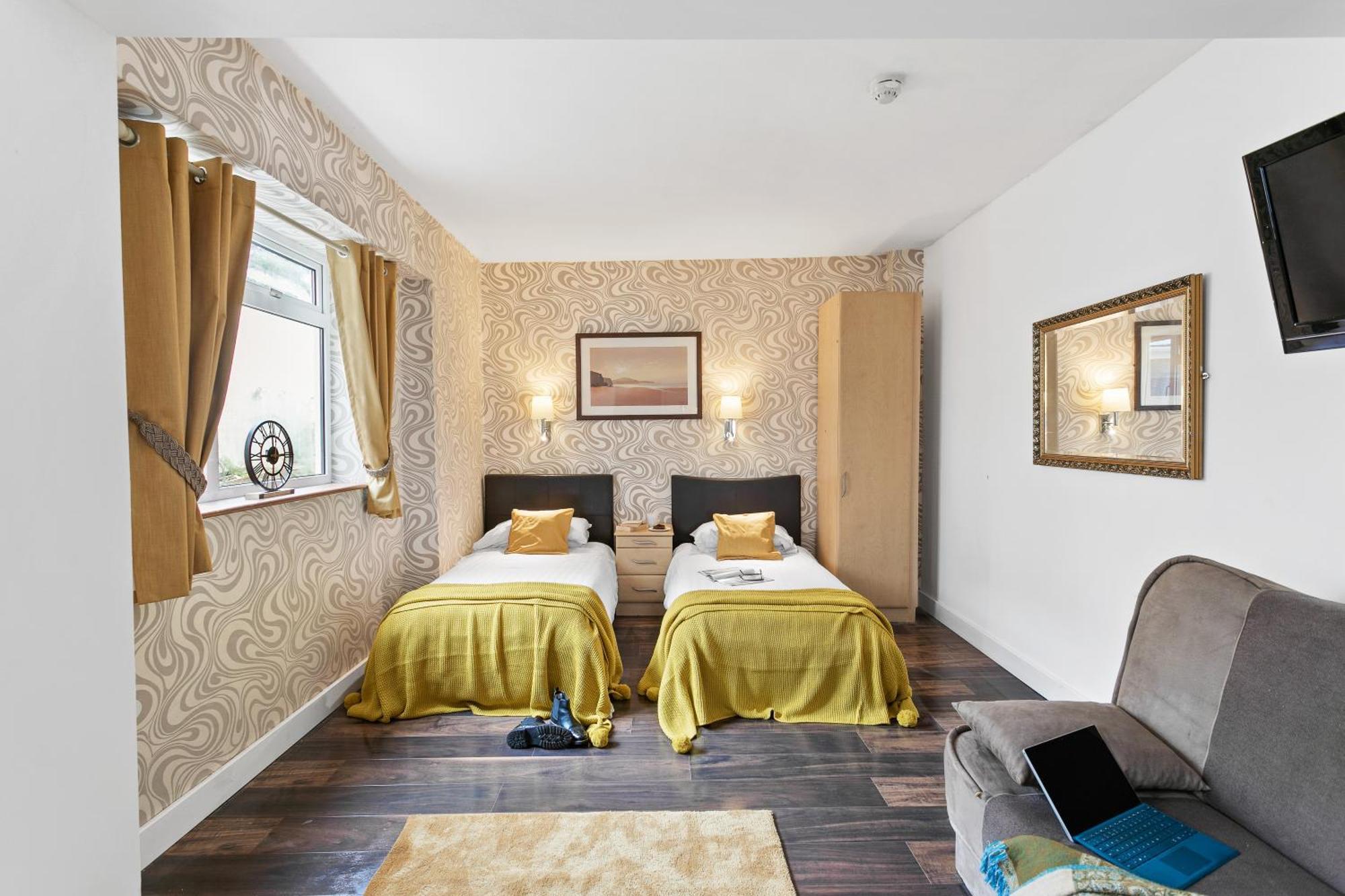 Seaways Hotel Пейнтон Екстер'єр фото