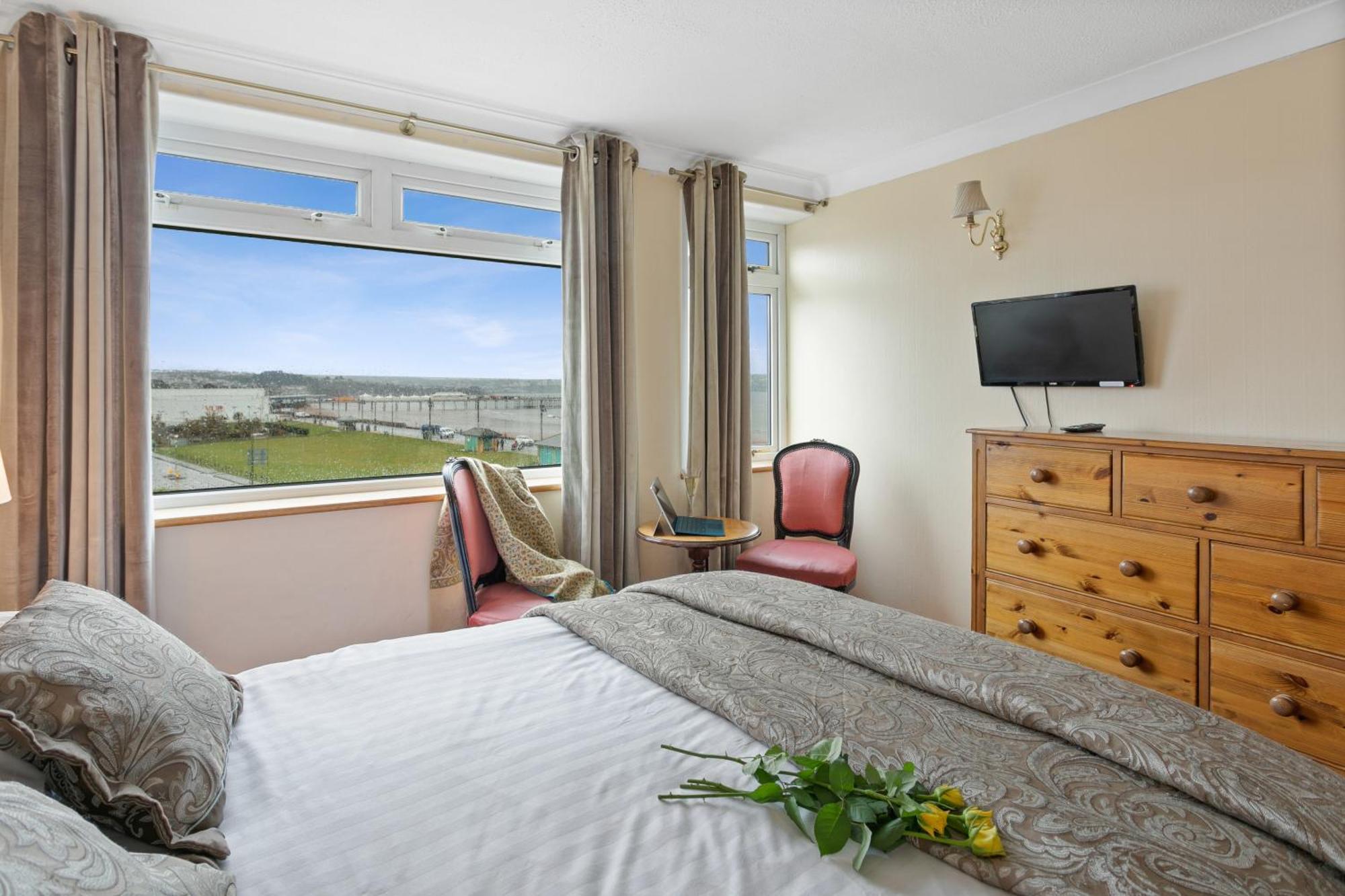 Seaways Hotel Пейнтон Екстер'єр фото